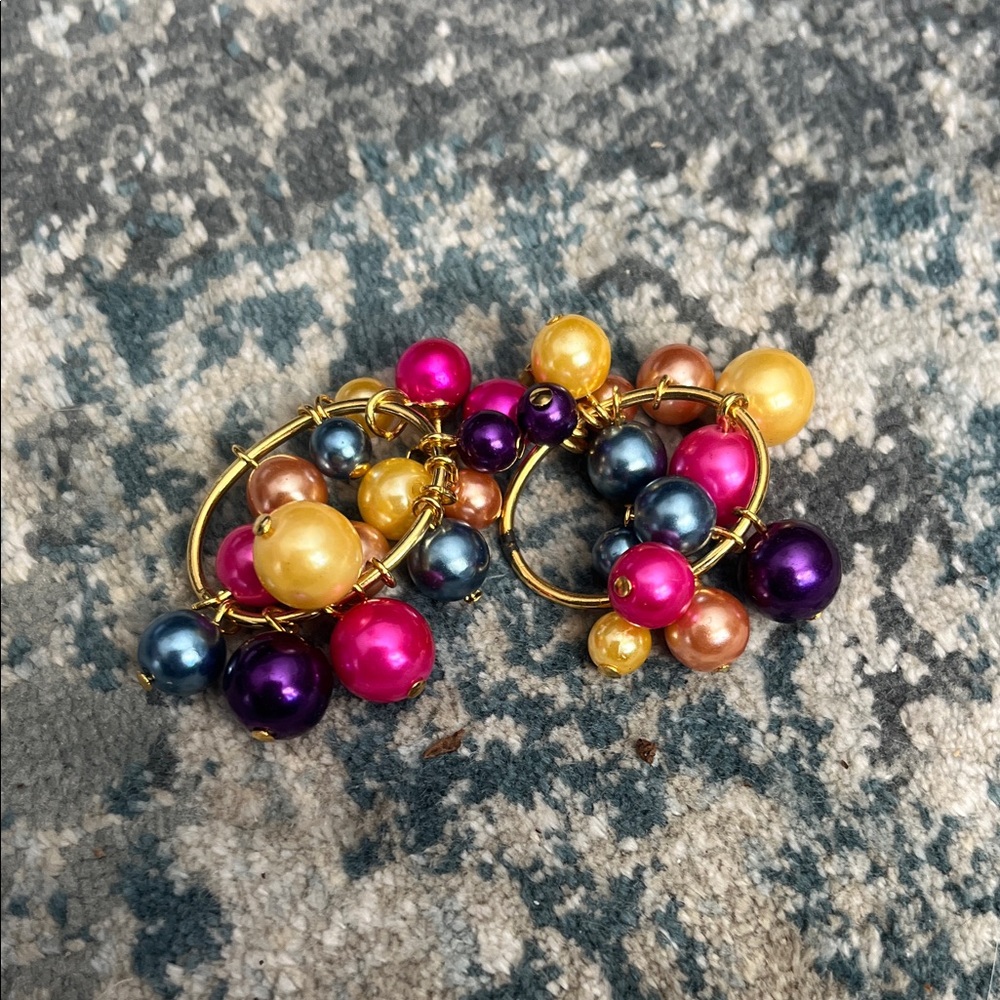 Vintage90’s  Avon Multicolor Beaded Hoop Earrings